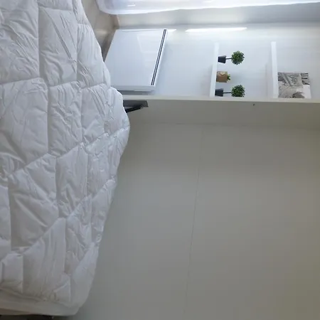 Les Gemeaux Apartment *